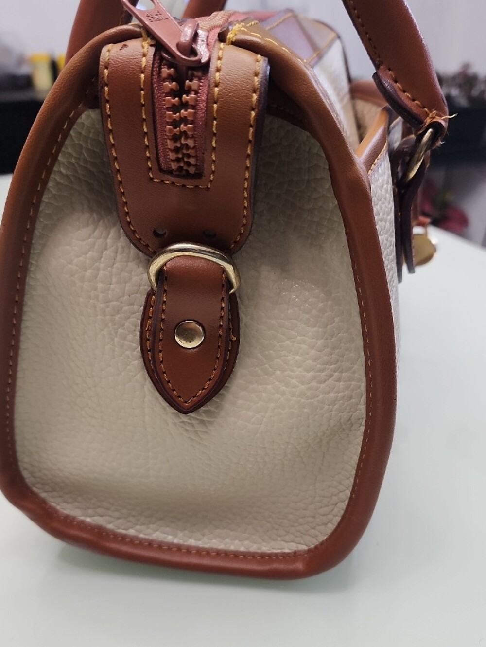 Dooney & Bourke Beige and Brown Pebbled Leather Satchel Mossing Shoulder Strip - Picture 5 of 15
